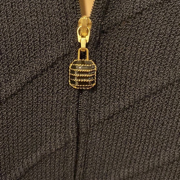 ST. JOHN COLLECTION KNIT ZIP UP CARDIGAN SIZE 10 - Picture 5 of 7